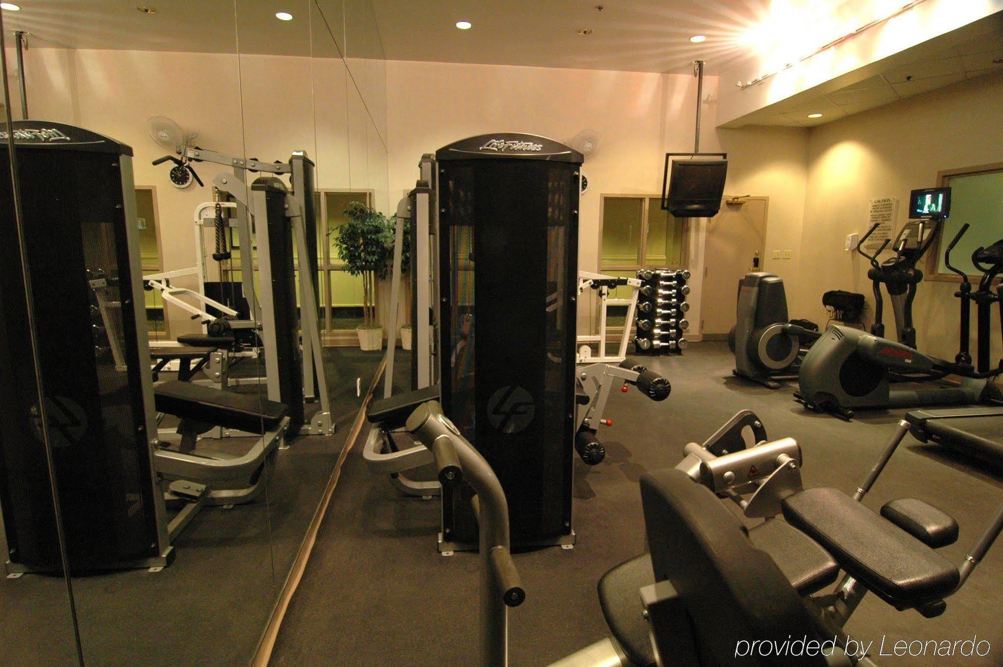 Delta Hotels By Marriott Edmonton Centre Suites Facilidades foto